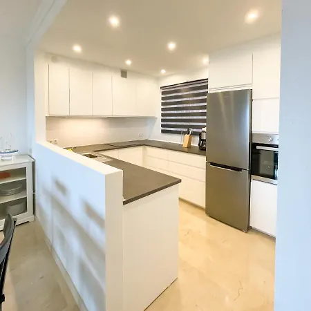 61-beach Front With Stunning Views In Apartment *