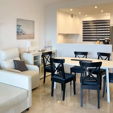Lejlighed 61-beach Front With Stunning Views In