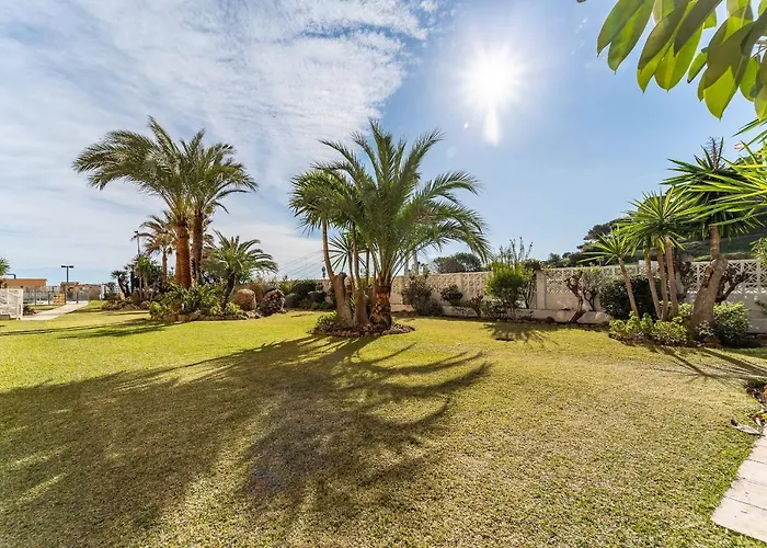 Apartment 61-beach Front With Stunning Views In