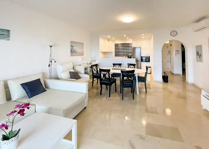 Apartment 61-beach Front With Stunning Views In