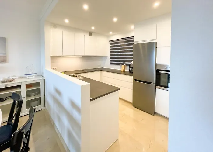 61-beach Front With Stunning Views In Apartment *